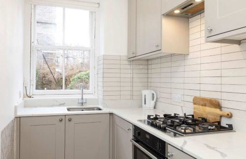 JOIVY Spacious 2-Bedroom Ground Floor Flat - Foto 38