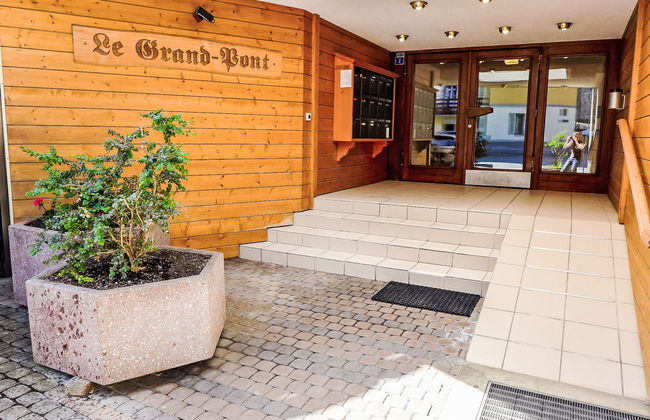 Grand-Pont 15 - Photo 1