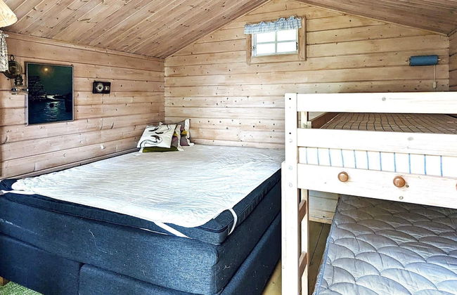 4 Star Holiday Home in Uddevalla - Photo 4