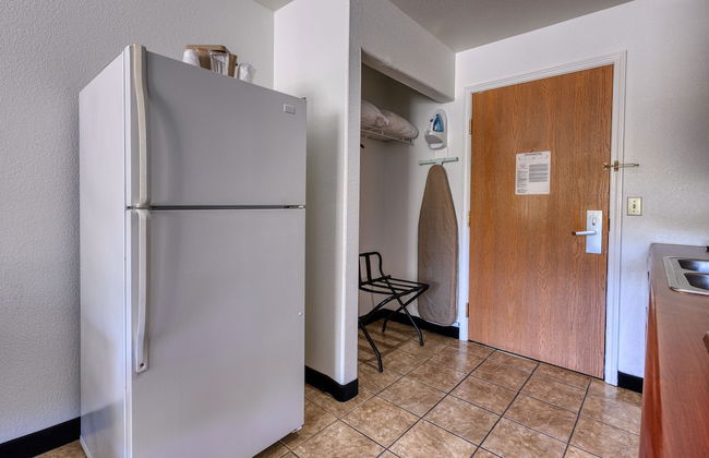 All Towne Suites - Foto 36