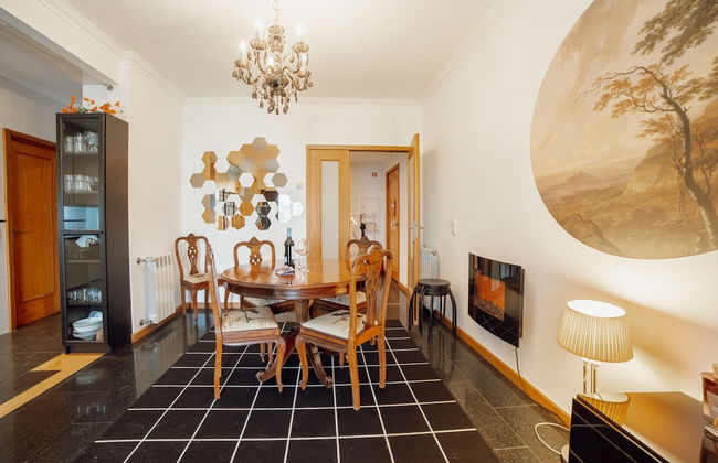 Arcozelo Pool Garage by Vacationy - Photo 33