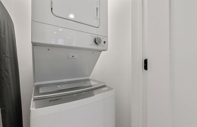 The Continental, powered by Placemakr - Downtown - Market Square - Photo 64