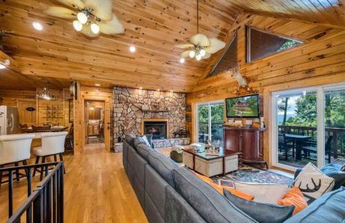 Mountain Views - Firepit - Gas Fireplace - Sleeps 15 - Foto 15