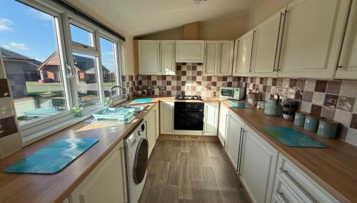 Eden Lodge-Tranquil-Hot Tub-Fishing-7m to Beach - Foto 3