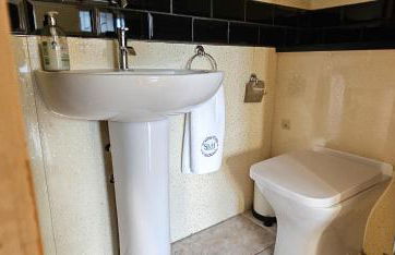 Bridge St 6 Bedroom House - Tranent - Foto 55