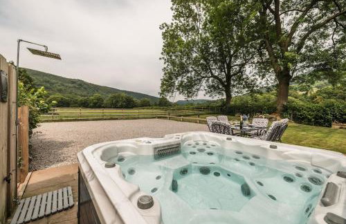 Riverside dairy in the Peak District national park - Foto 1