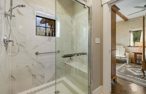 Apeldoorn House - 25 min to downtown Asheville - Foto 13