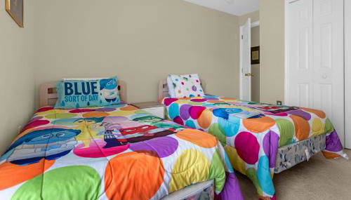 1061 Lake Berkley 4 Bed with Pool&Spa - Foto 4