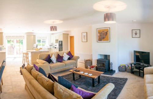 Country Crabtree Bungalow with large wild garden - Photo 72