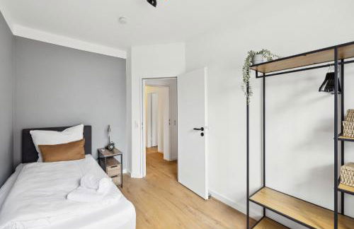 NASA Homes I Moderne Suite I Zentral I 3 Zimmer I Balkon und Aufzug I neu renoviert I Smart TV I Hotelbetten - Foto 20