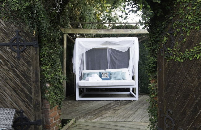 Best Location! 4 BR! Next to French QT by YouRent - Foto 27