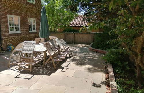 Gorgeous Cottage by the sea sleeps 10 5 bed 4 bath - Foto 7