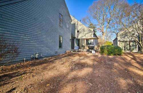 Bright, Coastal Mashpee Condo Near the Commons - Foto 32