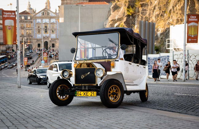 Tour privado de carro clássico pelo Porto - Foto 15