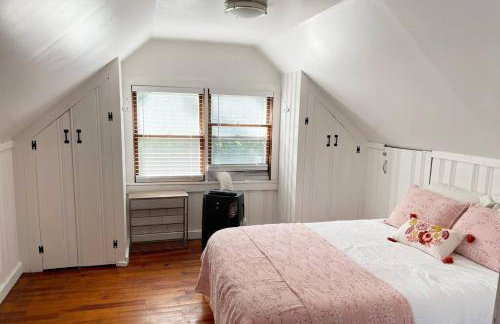 Grandma's Attic - Foto 21