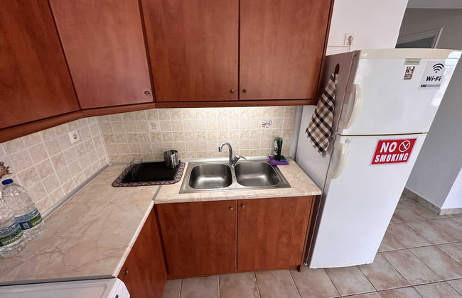 VerGian Brand New Apt at Agioi Theodoroi - Foto 9