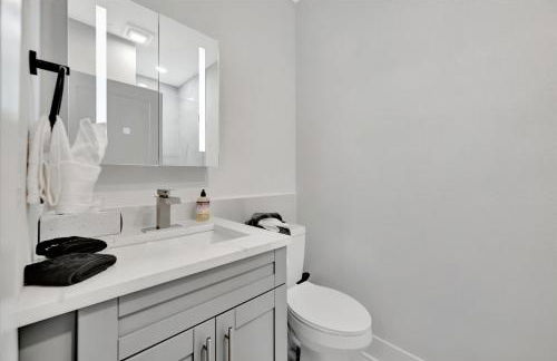 4br3ba Modern Sleeps 10 8 Minutes to Raymond James - Foto 39