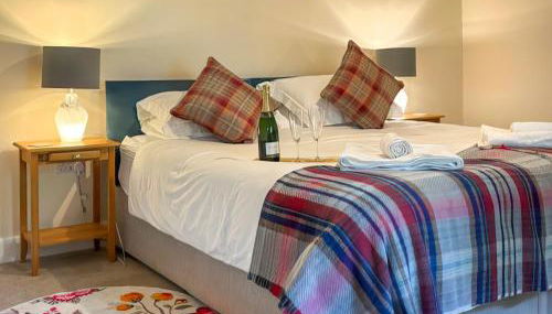 The West Wing - Photo 5