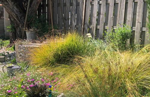 Les Fleurs De Lys, Suites'Appart , Entrée et Terrasse Privée Proche de la Mer - Foto 19
