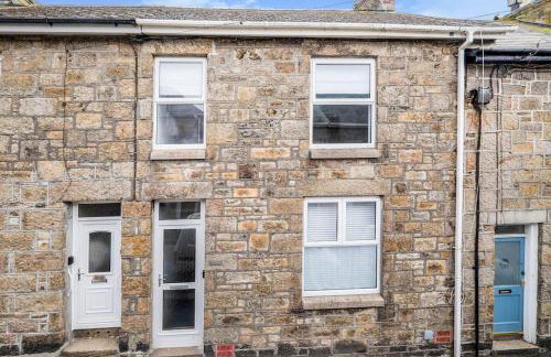 Modernised townhouse centrally located incl parking - Photo 16