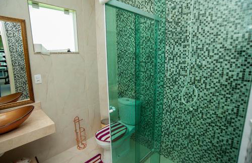 Casa com Piscina, Quadra de Areia e Churrasqueira - Foto 9