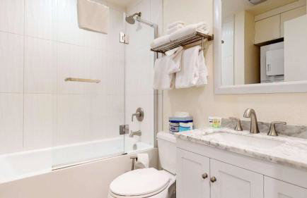 Mid Century Modern Cabin #212 - Walk to Village - Foto 50