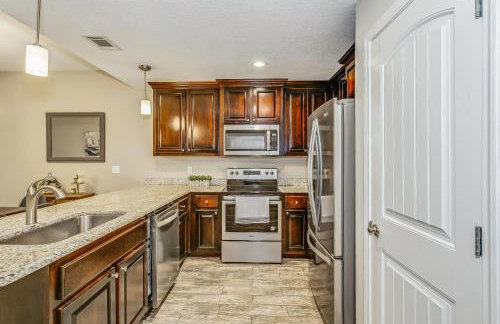 Lovely Townhome in Pensacola - Cozy & Modern Retreat - Foto 11