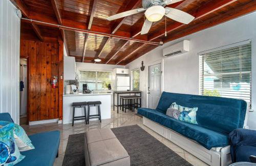 Waterfront Cozy Cottage with Boat Ramp & Dock - Foto 14