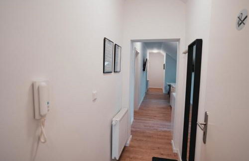 Working Apartment - 8 single beds - 5 Schlafzimmer - Foto 6