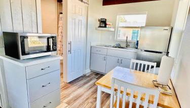Cottage 33, Pineapple Place - Dora Canal Court - a downtown, waterfront community - Foto 2, stove