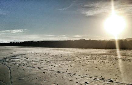 Jd. S. Lourenço - Riviera - Novo, 3 dorm, AC, 300m do mar, serviço de praia - Foto 63