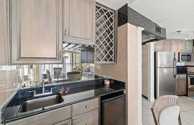 Edgewater Tower 2 Unit 505 - Foto 24