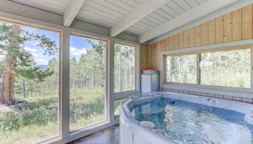 Mountain Views and Hot Tub Airy Forest Escape! - Foto 2