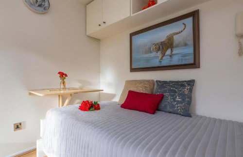 Cosy 1-Bedroom Glenville Escape -Sleeps 4 -Fast Wi-Fi - Foto 19