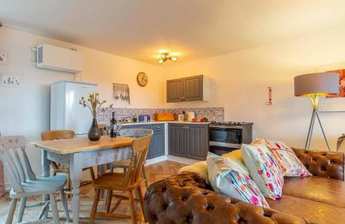 2 Bed in Umberleigh oc-78302 - Photo 2