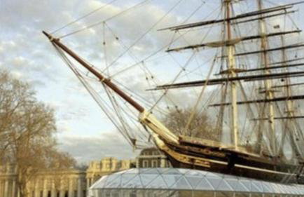 STUNNING GARDEN APARTMENT Central Exclusive Self Catering With Free Off Road Parking By Flat & Wiffi Beautifully Secluded 3 mins From All Amenities THIS IS A HOME NOT A HOTEL - Photo 14