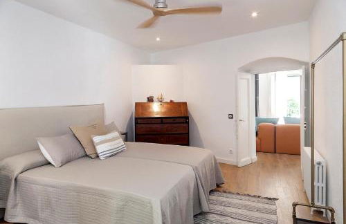 A historic XVI century beach home near Barcelona - Photo 56