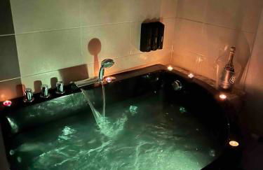 Balnéo Jardins d'Eloïse à Toulouse - Foto 1