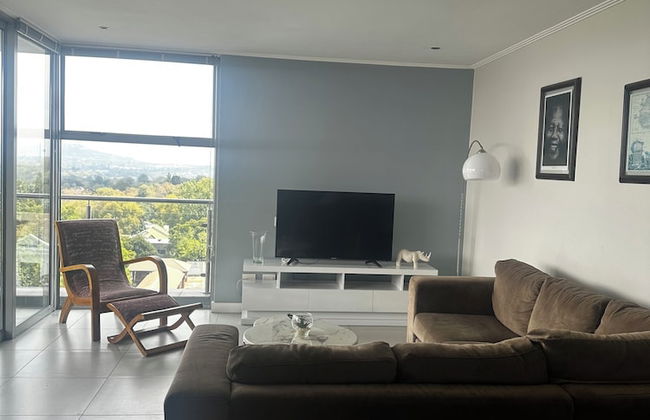 KMG Apartments at The Apex on Smuts - Foto 12