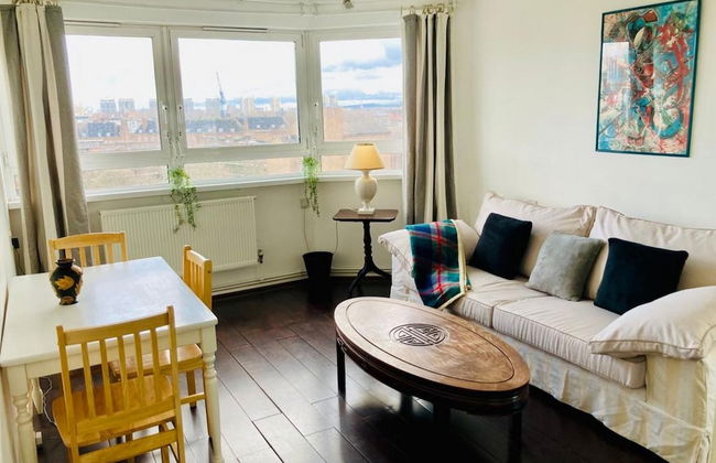 A Skyhigh Stay for 2 in Vauxhall London - Foto 7