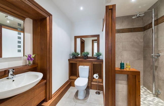 JOIVY Luxury Carlton Terrace Main Door Apartment - Foto 15