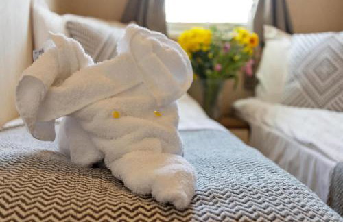 Retreat at the Lake - Fishing Lakes, Heated Outdoor Swimming Pool 500yrds on Sister Park , Pool Open April to September - Foto 30