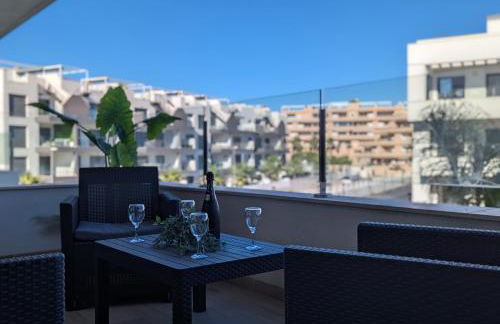 Poolside 2BR apartment Villamartin - Foto 11