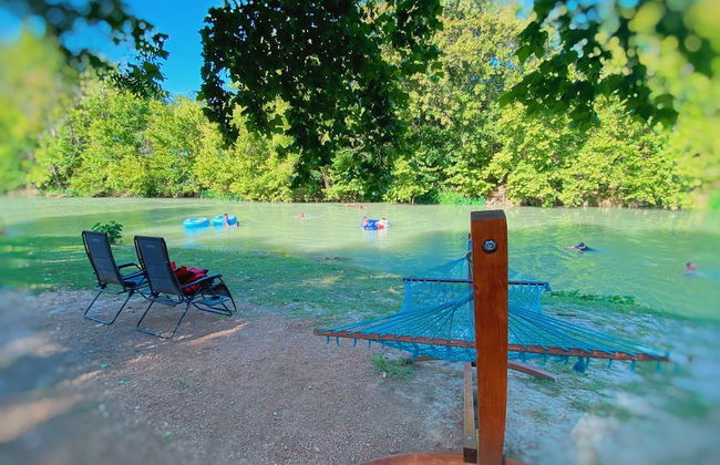 Son's River Ranch Glamping Cabin 29 - Foto 58