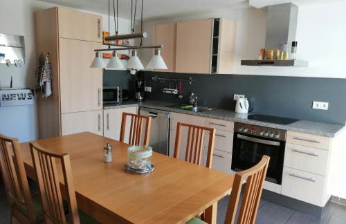 Monteurwohnung "Medium" mit 3 Schlafzimmern und Terrasse - Foto 4