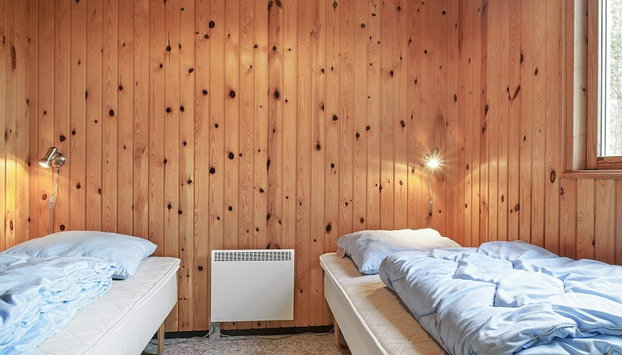 6 Person Holiday Home in Aakirkeby - Foto 2, Habitación