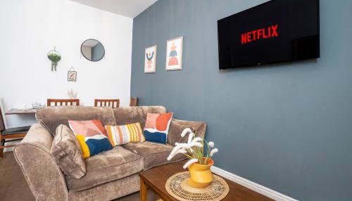 Spacious 3 Bed Flat-Free Parking-by Holiday Homes - Foto 4