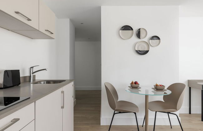 The Jubilee by Supercity Aparthotels - Photo 15