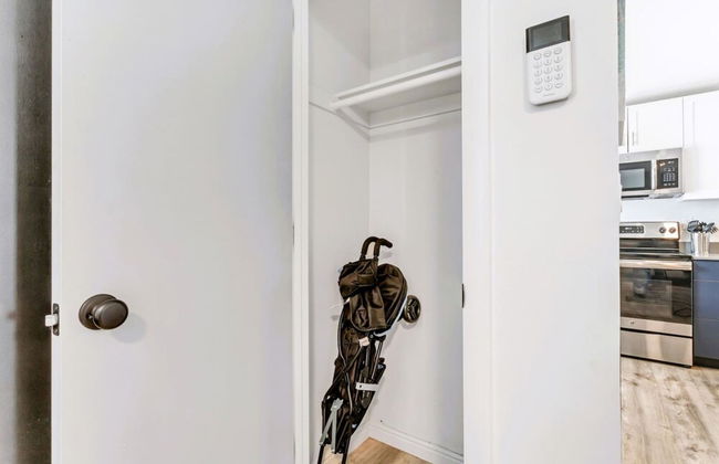 Charming 2BR w King Queen Close to SLC - Foto 27