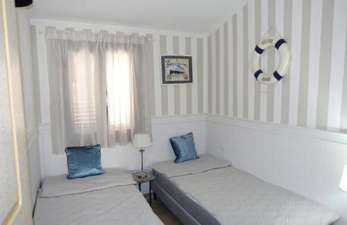 Little sea town apartment - Foto 11